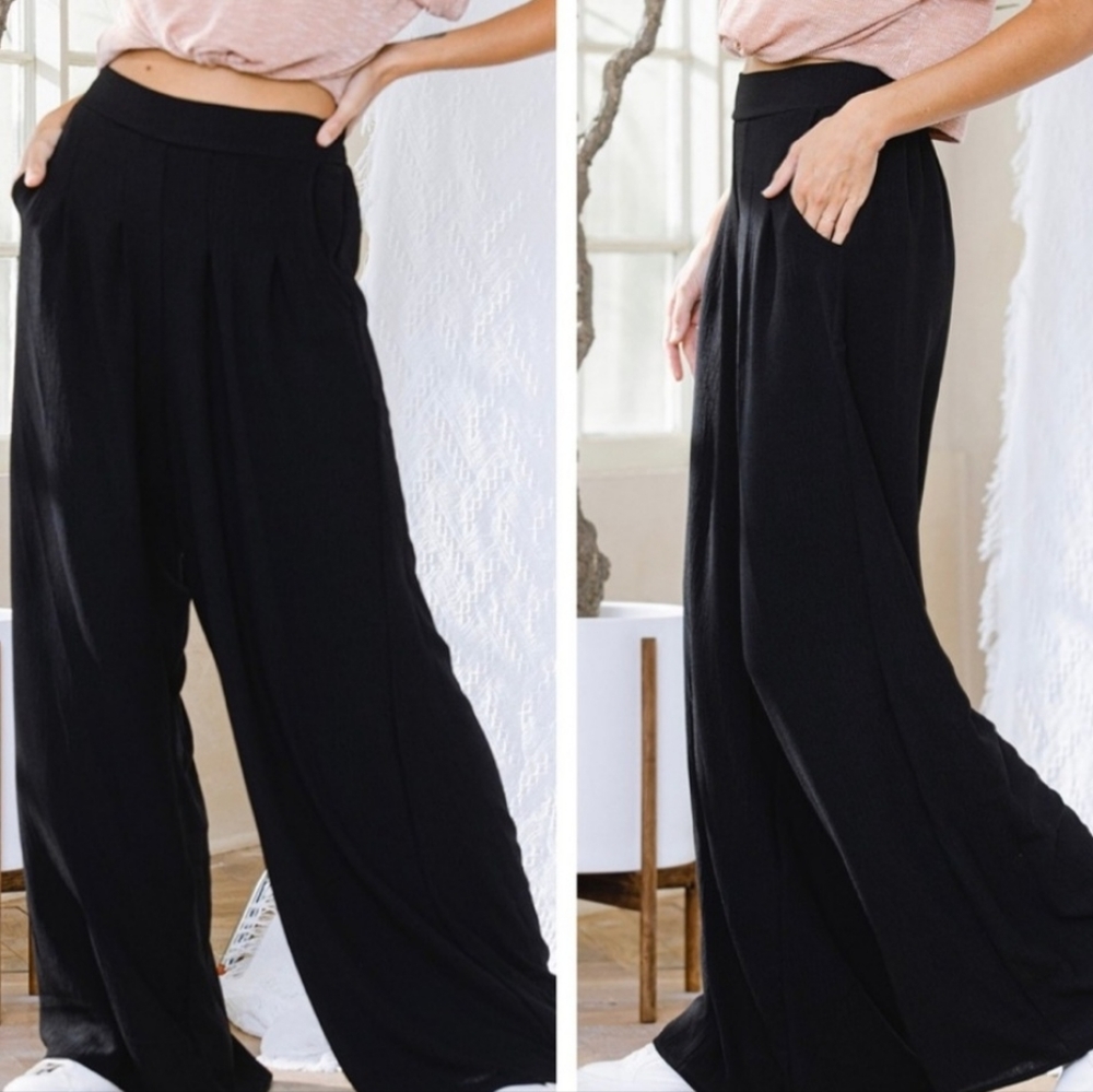 BRAND NEW! Fabulous Black Boho Wide Leg Solid Pleated Pants - Picture 8 of 11